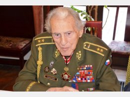 Oslava 97. narozenin generála Alexandra Beera