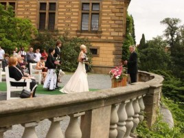 Wedding ceremony at the Castle - Courtyard